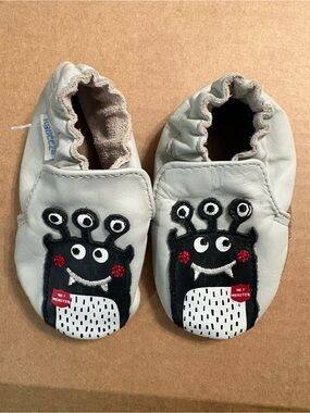 Robeez Kids Soft Leather Slip-On Shoes with Monster Design - Light Gray